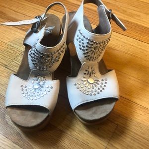 EUC Dansko Sandals! Beautiful studded leather!
